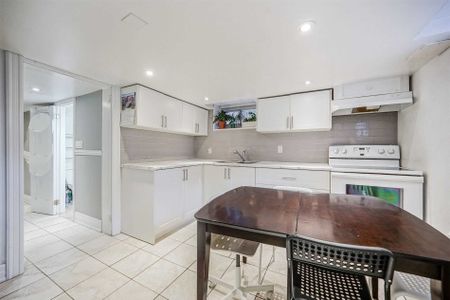 For Lease - 3 Fairleigh Crescent Unit# Lower Level, Toronto, Ontario - Photo 2