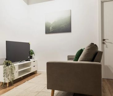 Calle de Emilio Ferrari, Madrid, Community of Madrid 28017 - Photo 5