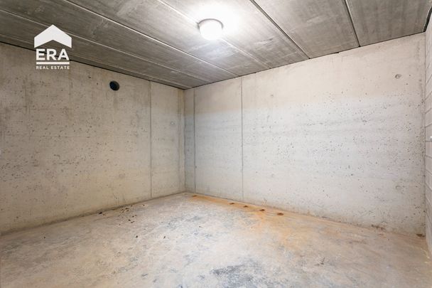 Instapklaar dakappartement gelegen in hartje Hoogstraten - Foto 1