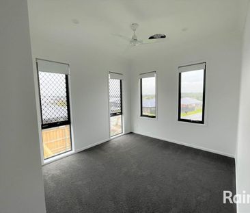 42 Tarragon Way, Chisholm, NSW 2322 - Photo 2