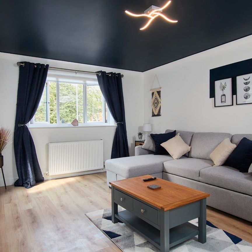 4 Bed Semi-Detached House, Wilfred Terrace, LS12 - Photo 1