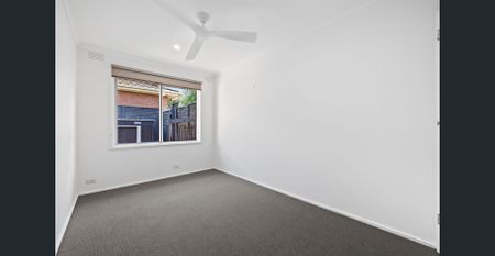 Bright & Fresh Two Bedroom Unit - Photo 2