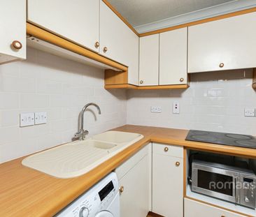 1 bedroom apartment to rent - Photo 4
