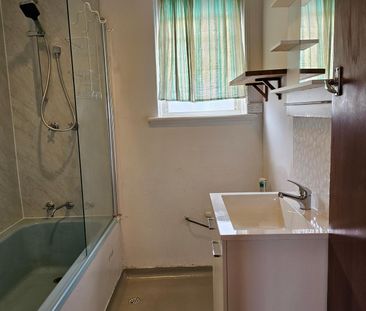 63 Macedonia Street - Photo 6