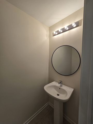 For Lease - 28 Seahorse Common, Cambridge, Ontario - Photo 4