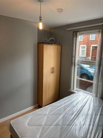 40 Palestine Street, Belfast BT7 1QJ - Photo 3