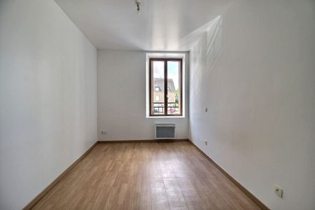 Location appartement 4 pièces, 88.30m², Écouis - Photo 3