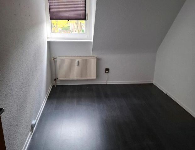 3 Raum Dachgeschoss-Wohnung in kalten Eigen - Foto 1