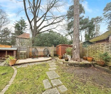 3 bedroom detached house to rent - Photo 5