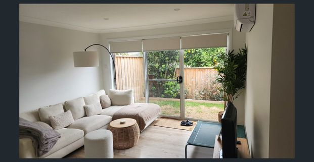 Brand New 2 Bedroom large granny flat. WFH paradise. CTHS catchment - Photo 1