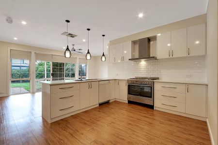 7 Gladesville Drive, - Photo 5