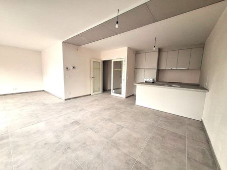 Makkelijk bereikbaar appartement met 2 slaapkamers vlakbij het centrum - Foto 3