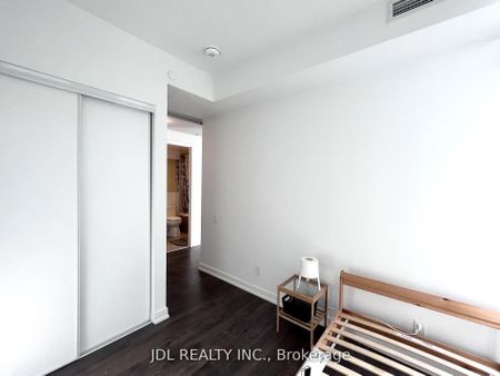 For Lease - 28 Wellesley Street Unit# 2102, Toronto, Ontario - Photo 4