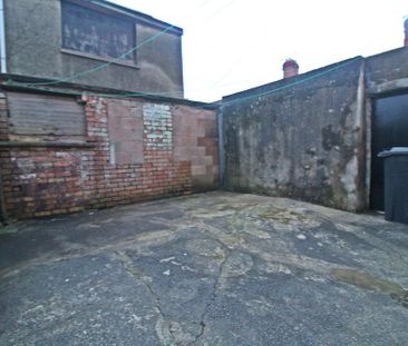 4 bedroom terraced house to rent - Photo 3