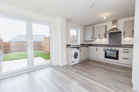 3 bedroom mid-terrace to rent Falstaff Dene, Wellingborough, NN8 3FZ - Photo 5