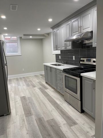 For Lease - 78 Saint Dennis Road, Brampton, Ontario - Photo 4