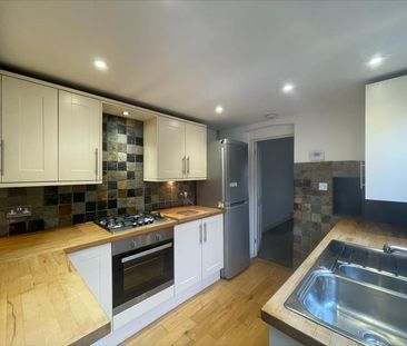 2 bedroom terraced house to rent - Photo 1