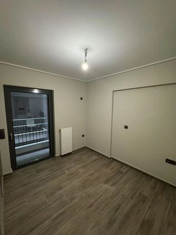 Διαμέρισμα για ενοικίαση Καραϊσκάκη (Νέο Φάληρο) - Φωτογραφία 2