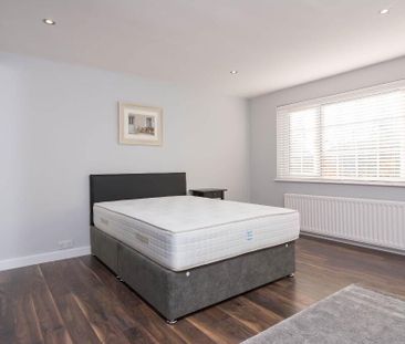 3 Deramore Court, 77 Deramore Park South, Belfast, BT9 5JY - Photo 6