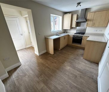 3 bedroom semi-detached house to rent - Photo 6