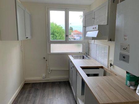 Location Appartement 4 pièces 64m² TALENCE 33400 - Photo 3