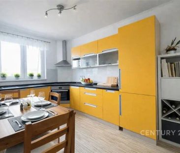 Pronájem bytu 2+kk s balkonem, 66,4 m - Fotografie 4