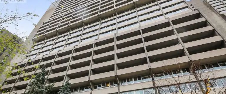 2806 - 500 LAURIER AVENUE W | 2806 - 500 LAURIER AVENUE W, Ottawa - Photo 1