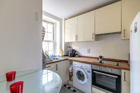 Ebury Bridge Road, London, SW1W - Photo 5
