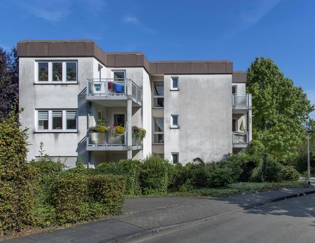 Demnächst Senioren Wohnung ab 55 Jahren mit WBS frei! 1-Zimmer-Wohnung in Solingen - Photo 1