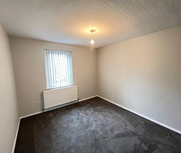 3 bedroom townhouse to rent - Photo 3