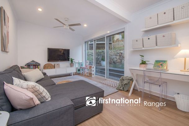 Luxury Living with Panoramic Views - Photo 1