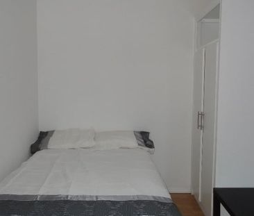 Room in a Shared House, Burgess Road, SO16 - Photo 5