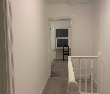 Room in a Shared House, Audley Street, RG30 - Photo 5