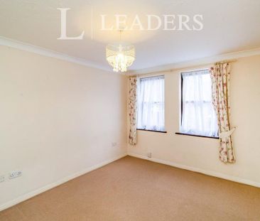 1 bedroom flat to rent - Photo 3