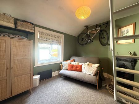 2 bedroom terraced house to rent - Photo 2