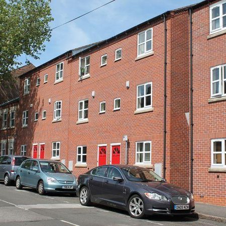 4 bedroom townhouse to rent - Photo 4