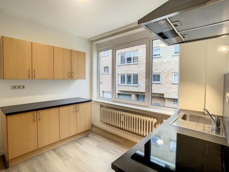 Appartement voor € 1.010 - Photo 4