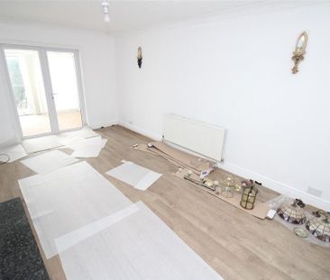 2 bedroom house to rent - Photo 1