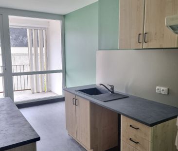 A LOUER Appartement 50000 Saint-Lô 3 chambres 68.73 m² - Photo 3