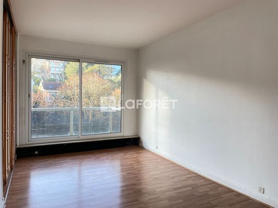 Apartment - Photo 1