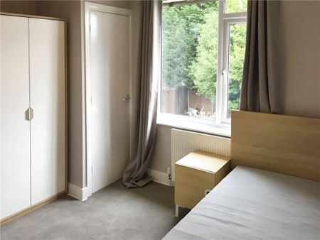 4 bedroom terraced house to rent - Photo 4