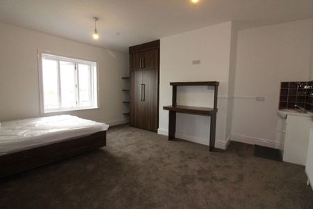 Fishergate Hill Top Floor Flat 6, PRESTON, Lancashire PR1 8JD - Photo 2