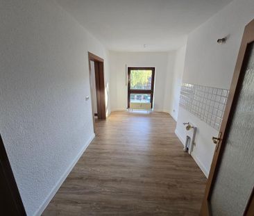 3-Zimmer-Wohnung mit Balkon in 30659 Hannover-Bothfeld – 79,82 m² - Photo 1