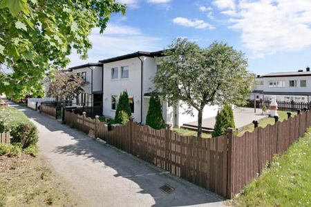 Krögarvägen, Norsborg - Foto 5