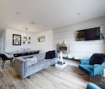 For Lease - 113 Grand Avenue, Toronto, Ontario - Photo 1