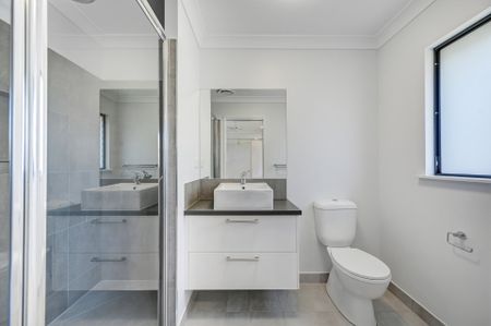 Modern Family Home with Pool in Prime Mount Low Location - Photo 5