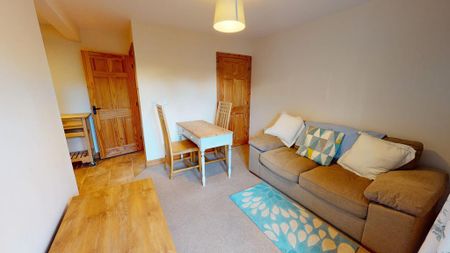 1 bedroom semi-detached house to rent - Photo 3