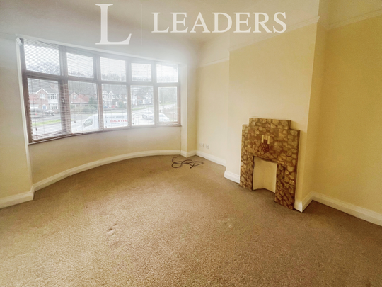 5 bedroom house to rent Bromsgrove Road, Redditch, B97 - Photo 1