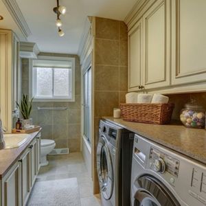 5 ½ avec jardin privé et 3 stationnements - Photo 2