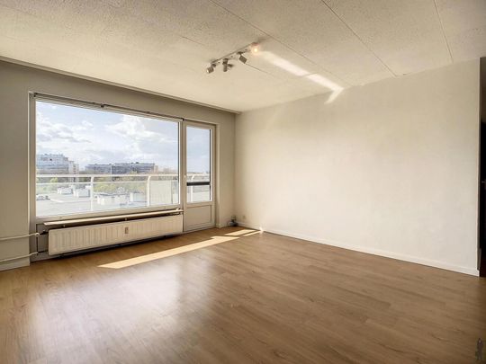 Gezellig appartement met 2 slaapkamers en mooi terras te Berchem! - Photo 1